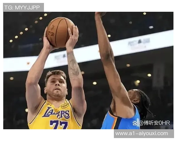 湖人队在2021年1月14日对阵雷霆的精彩比赛回顾与分析