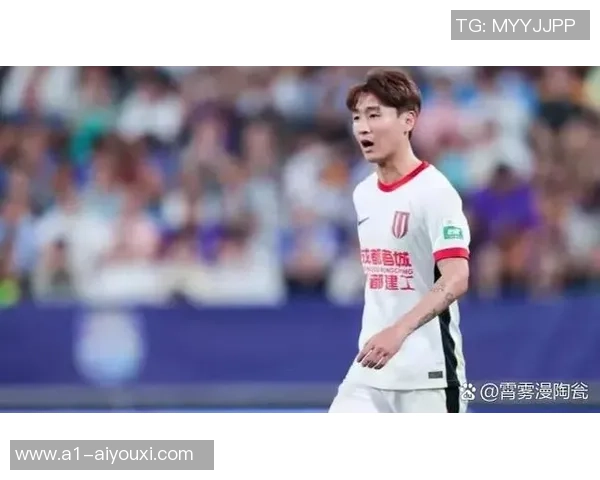 成都球迷怒了!骂完河南外援又骂蓉城球员,韦世豪成熟了,拍胸口抱歉 成都球迷怒了!骂完河南外援又骂蓉城球员,韦世豪成熟了,拍胸口抱歉